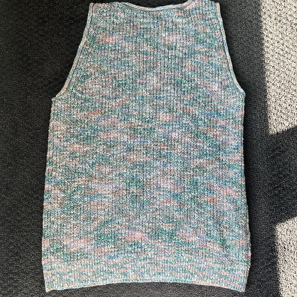 Sleeveless knit sweater vest brand new with tags - Picture 4 of 5